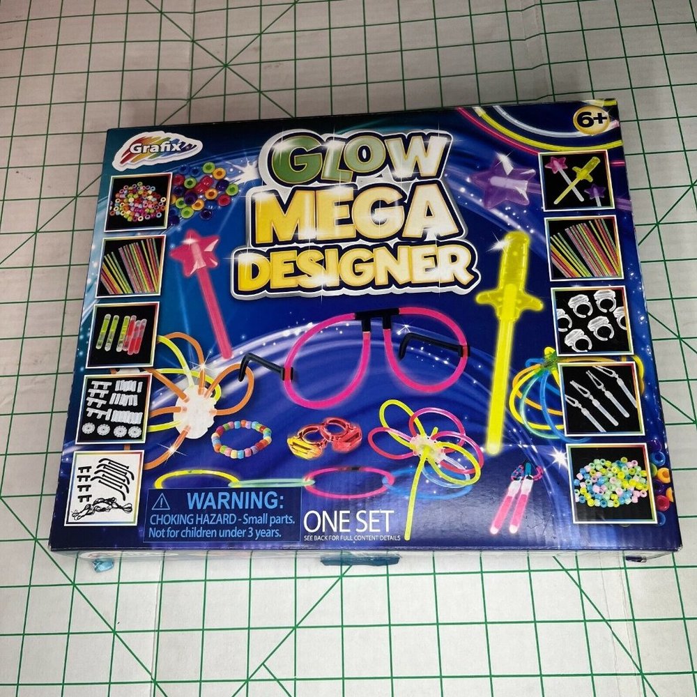 Grafix Glow Mega Designer Craft Set Kids Crafts Kits Toys